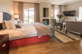 Retirement estate photography