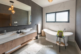 Airbnb Photographer Wilderness